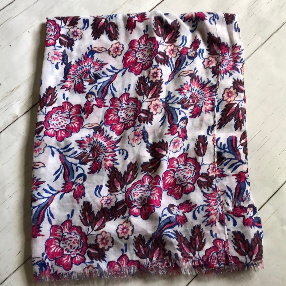 Old Navy floral scarf - Picture 1 of 4